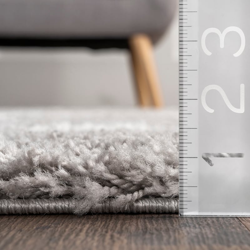 Nuloom Malika Soft & Cozy Trellis Shag Area Rug