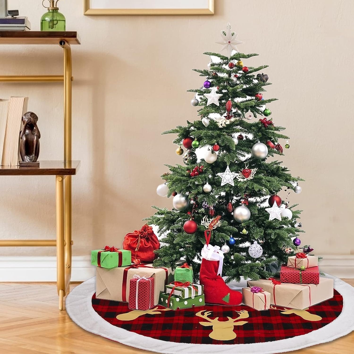 Elegant 42-inch Wool Felt Tree Skirt: Cream & Red Poinsettia Base