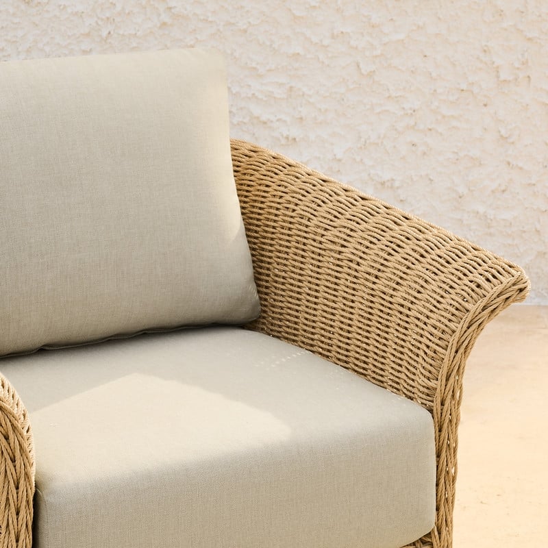 Spruce & Spring Patio Fruniture Outdoor Swivel Chair and Side Table