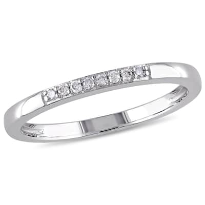 Miadora 0.06 CT TW Diamond Wedding Band in Sterling Silver