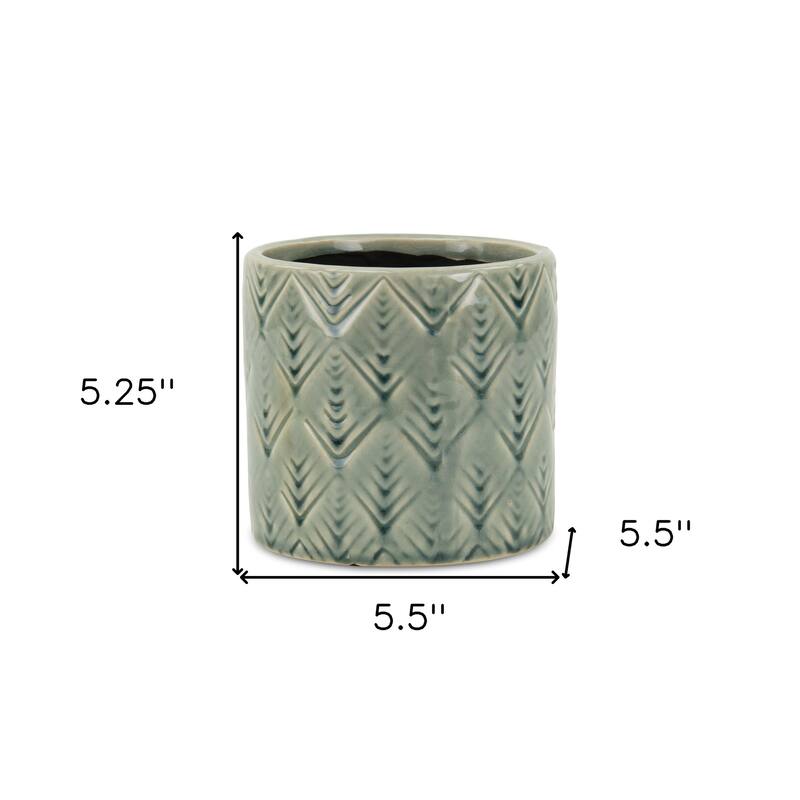 HomeRoots Green Ceramic 33 Ounce Geometric Round Distressed Pot Planter - 5.50 in. x 5.25 in. x 5.50 in.