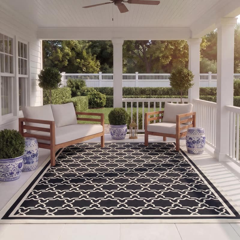 SAFAVIEH Courtyard Gulsin Indoor/ Outdoor Waterproof Patio Backyard Rug