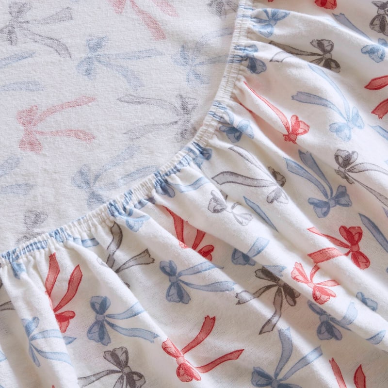 Intelligent Design Cozy Soft Cotton Flannel Printed Sheet Set