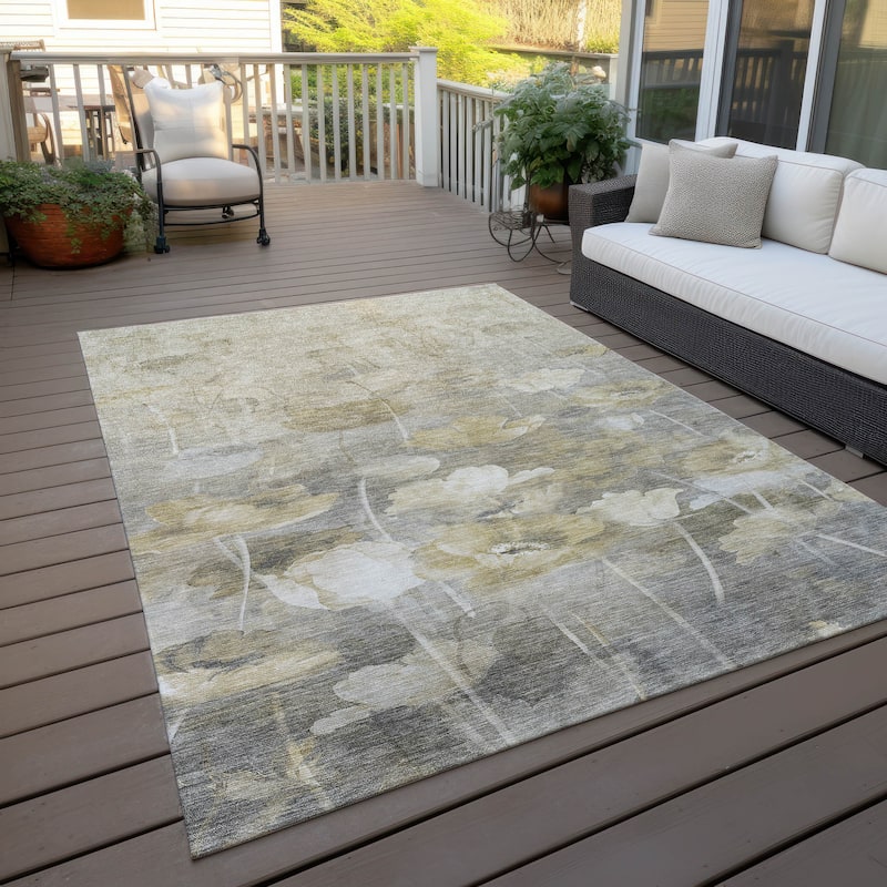 Machine Washable Indoor/ Outdoor Chantille Modern Floral Rug
