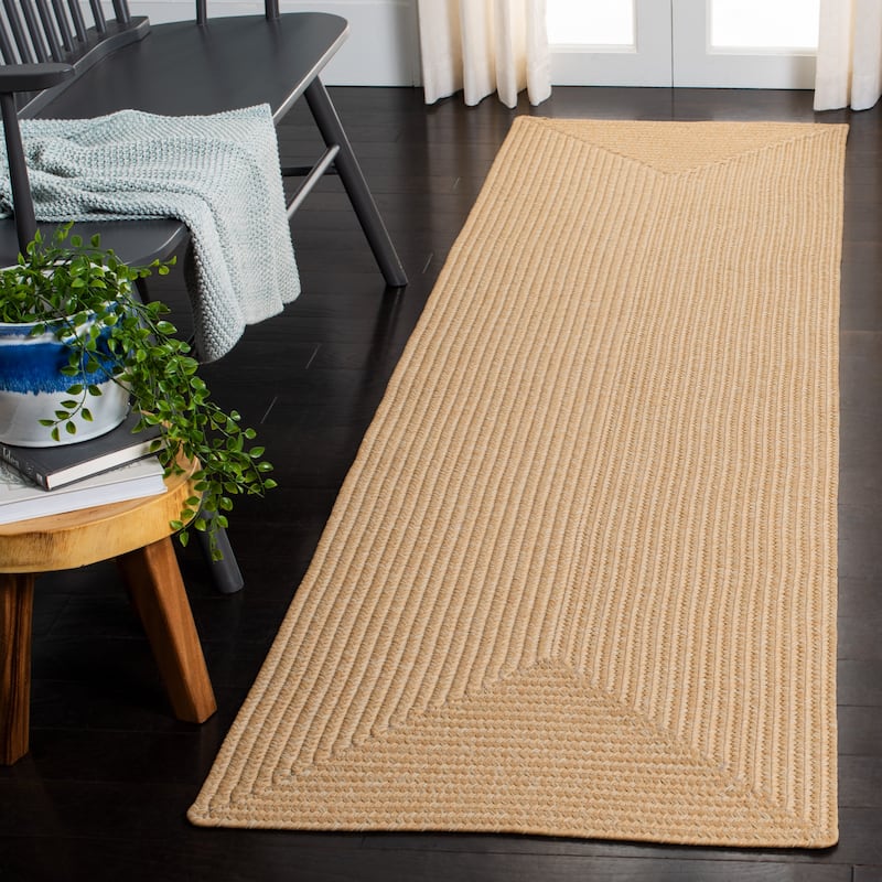 SAFAVIEH Handmade Braided Country Casual Lavada Rug