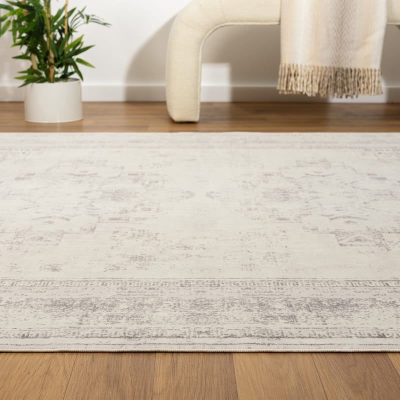 Sevita Gray Classic Traditional Machine Washable Indoor Area Rug