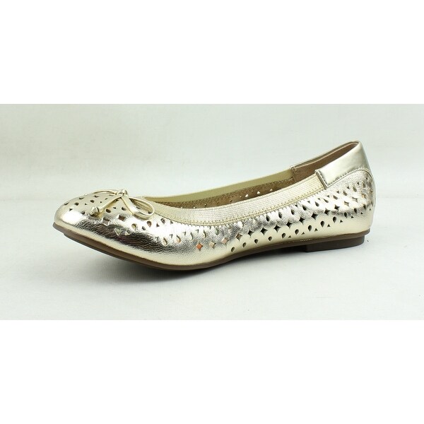 vionic spark surin flats