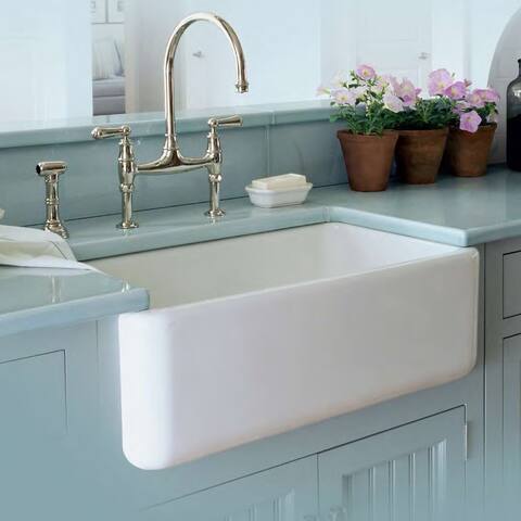 DORNBERG 33" x 20" Salena Farmhouse Kitchen Sink with Basket Strainer