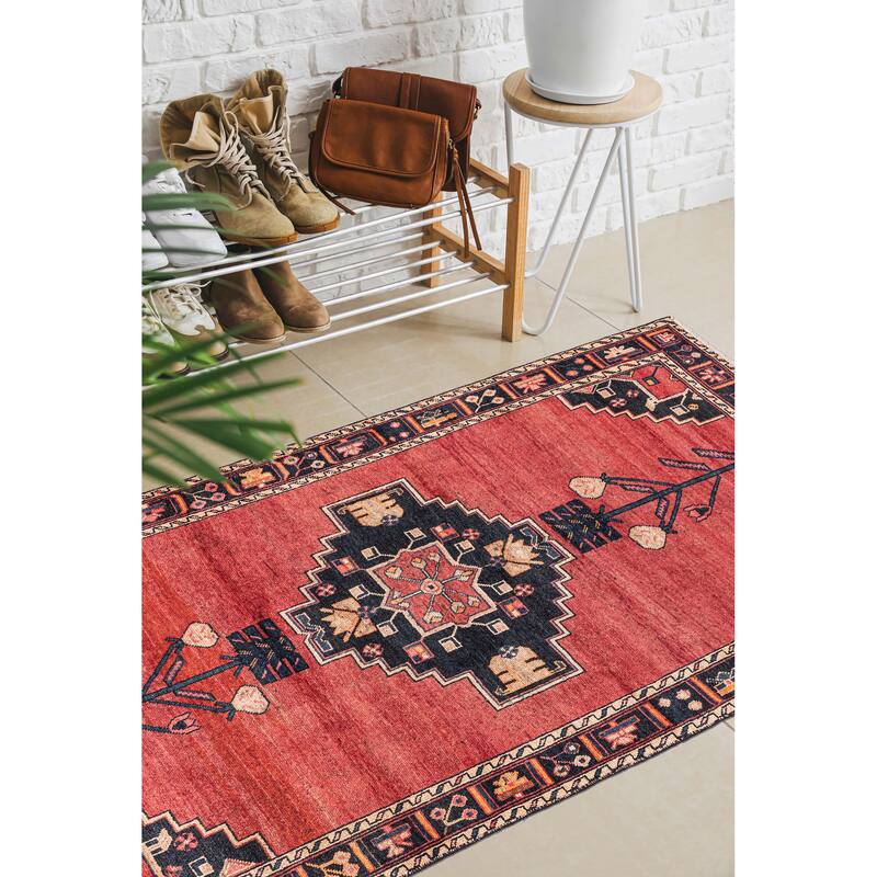 ECARPETGALLERY Hand-knotted Anadol Red Wool Rug - 4'3 x 7'10