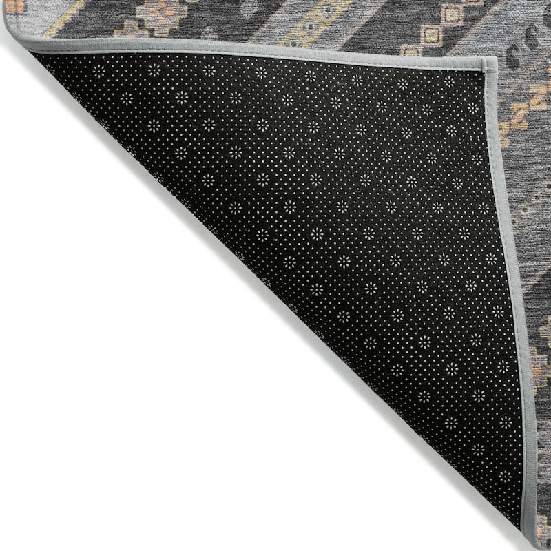 Machine Washable Indoor/ Outdoor Global Boho Chantille Rug