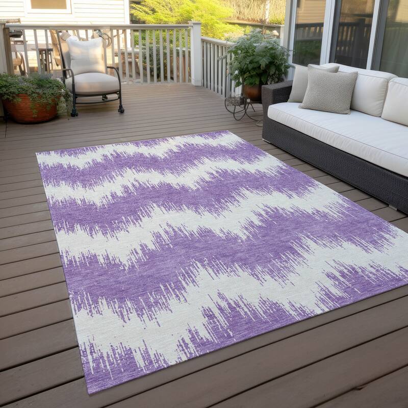 Machine Washable Indoor/ Outdoor Chantille Chevron Modern Rug - Purple - 8' x 10'
