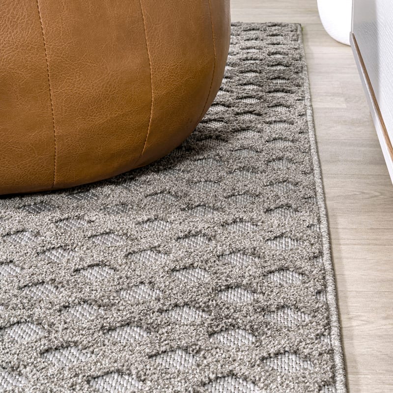 JONATHAN Y Citta High-Low Pile Mini-Diamond Trellis Indoor/Outdoor Area Rug