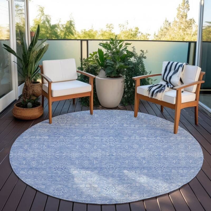 Machine Washable Indoor/ Outdoor Chantille Traditional Floral Rug