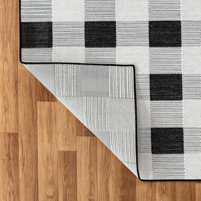 Plaid Checkered Indoor/Outdoor Flatweave Waterproof Backyard Patio Area Rug