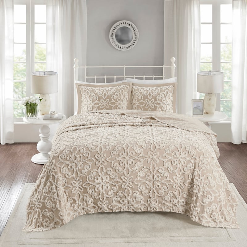 Madison Park Sarah Cotton 3-piece Oversized Tufted Chenille Bedspread Quilt Set - Taupe - Full - Queen