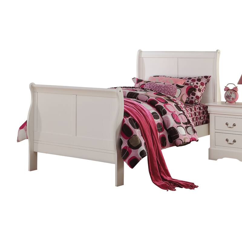 Elegant White Sleigh Bed with Classic Design and Storage Drawer