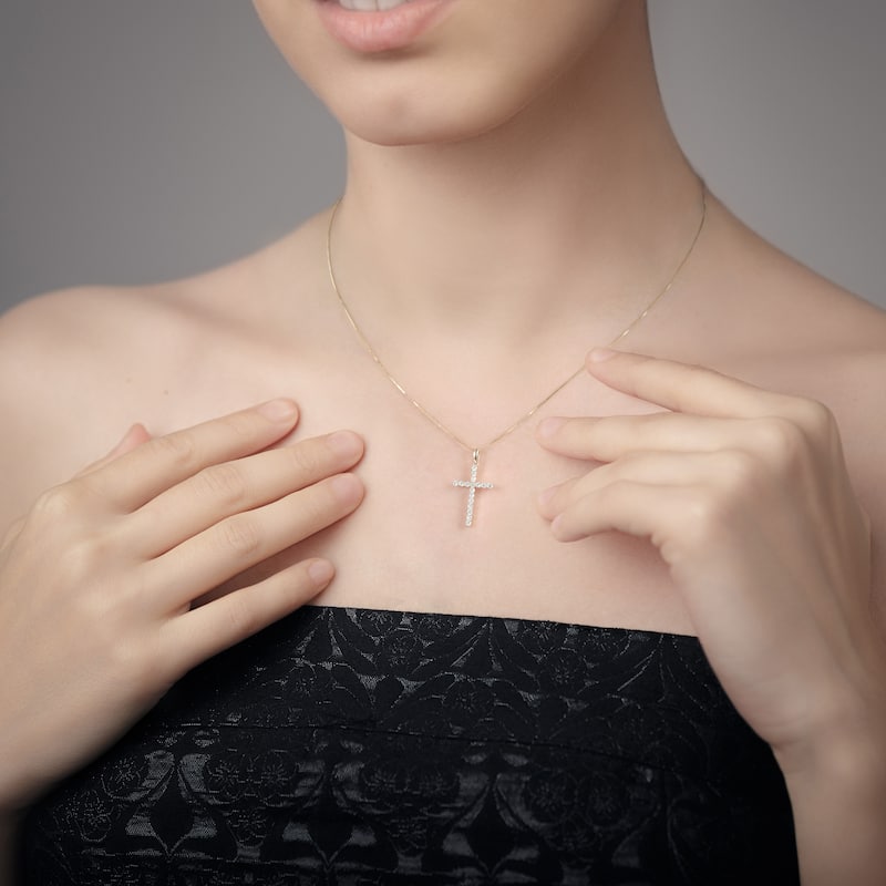 1/4ct TDW Lab-grown Diamond Cross Pendant Necklace in 14k Gold for Women