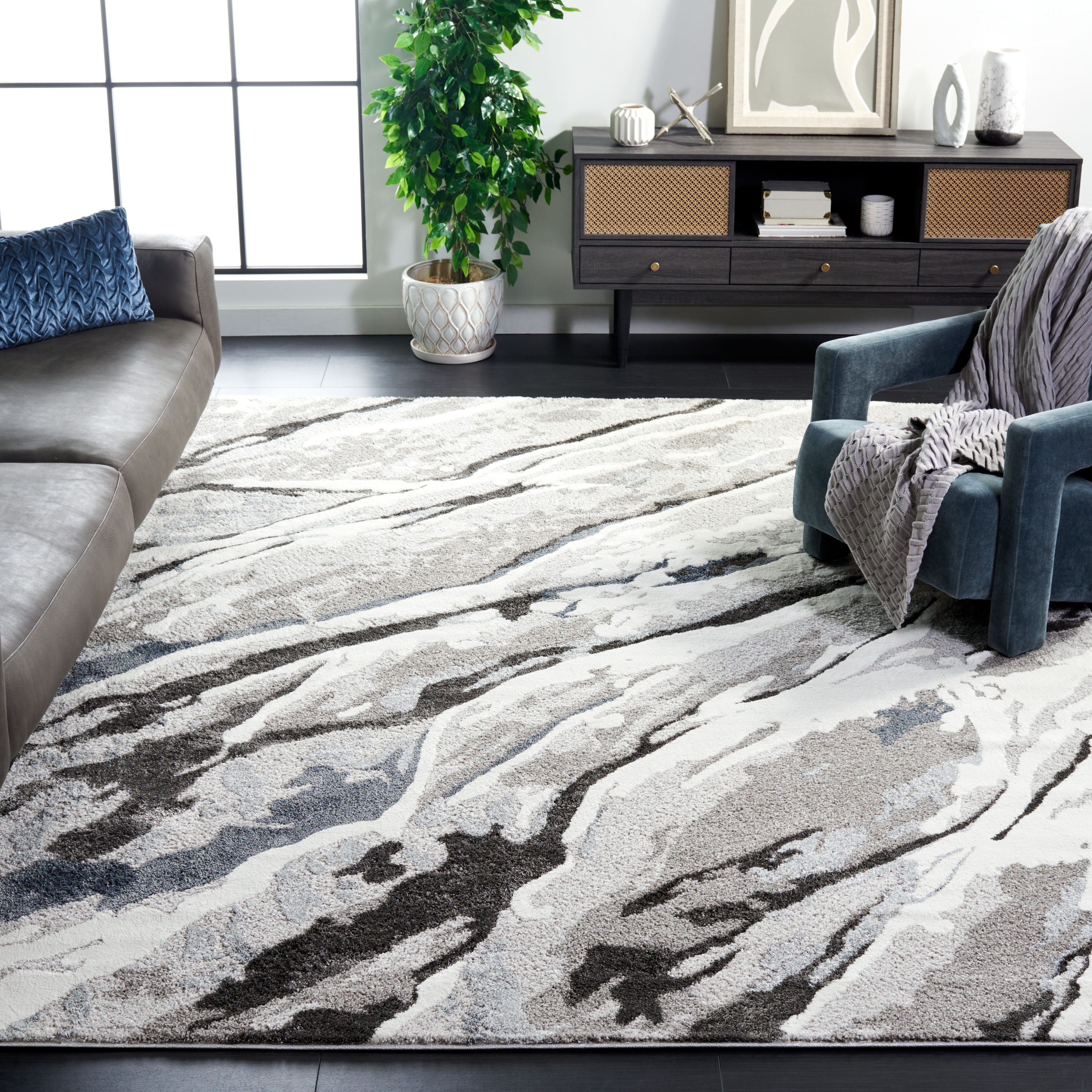 SAFAVIEH Century Rinke Modern Abstract Rug