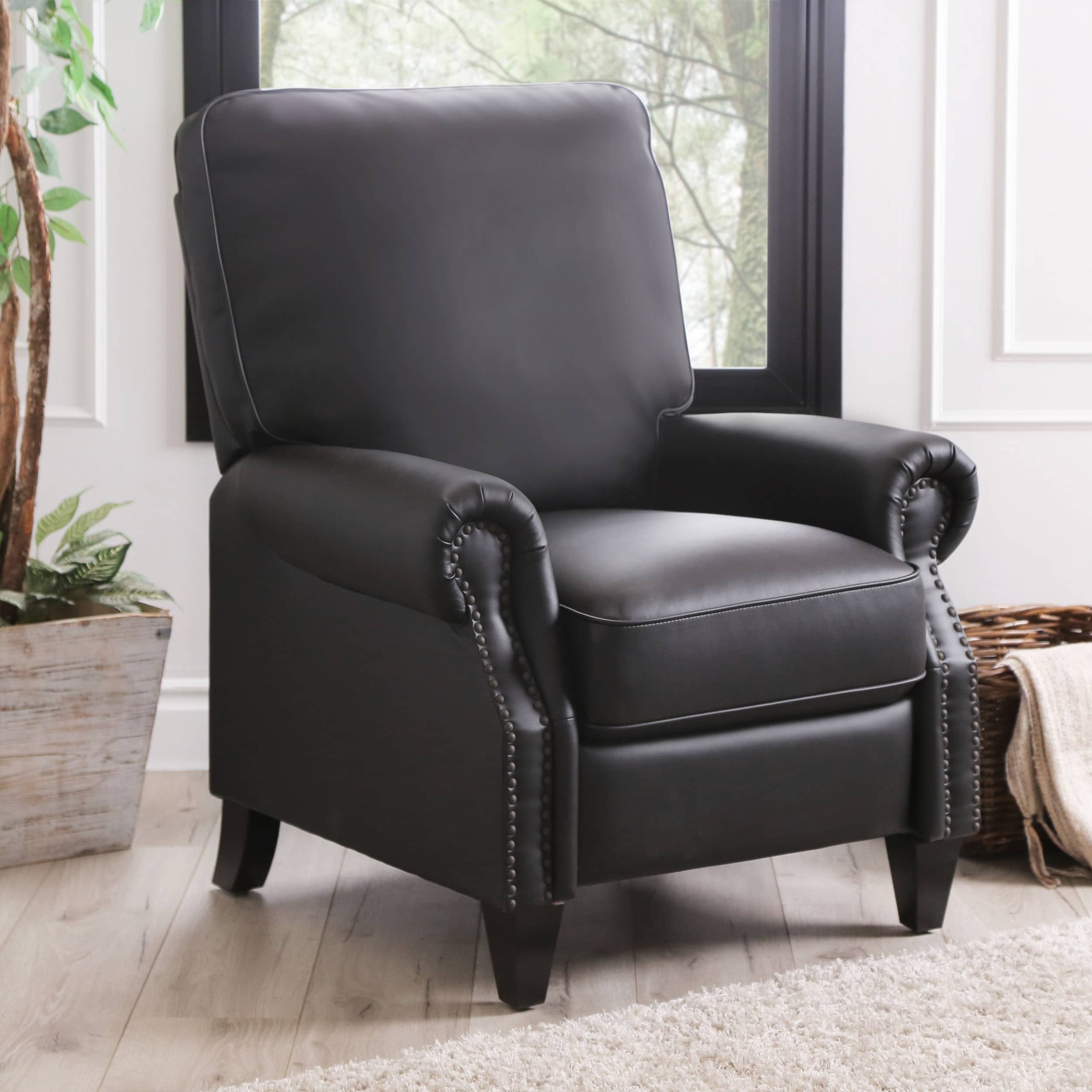 https://ak1.ostkcdn.com/images/products/is/images/direct/3f3d3f48cd962e16e752390c5f3b1f6aca6a7636/Abbyson-Carla-Bonded-Leather-Pushback-Recliner.jpg