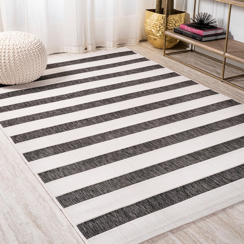 JONATHAN Y Tavira Wide Stripe Indoor/Outdoor Area Rug - 9' x 12' - Black/Cream