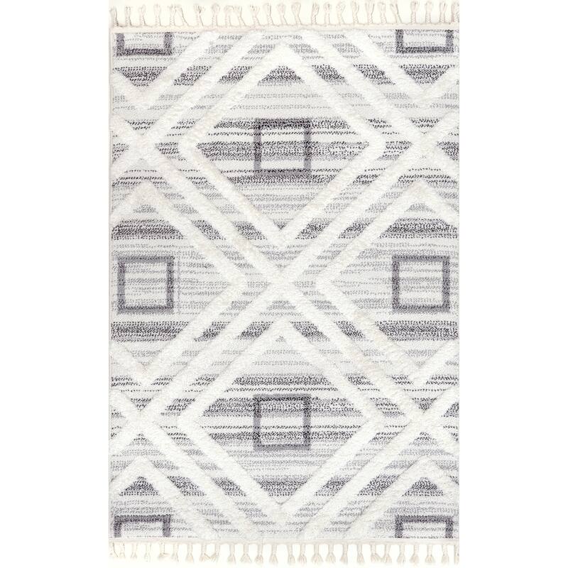 Nuloom Dae Geometric High/Low Tasseled Area Rug