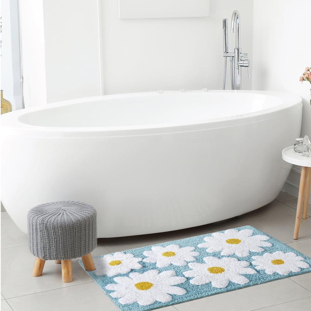 Jessica Simpson Cotton Bath Rug 20"x32", "Fun Daisies" White/Teal