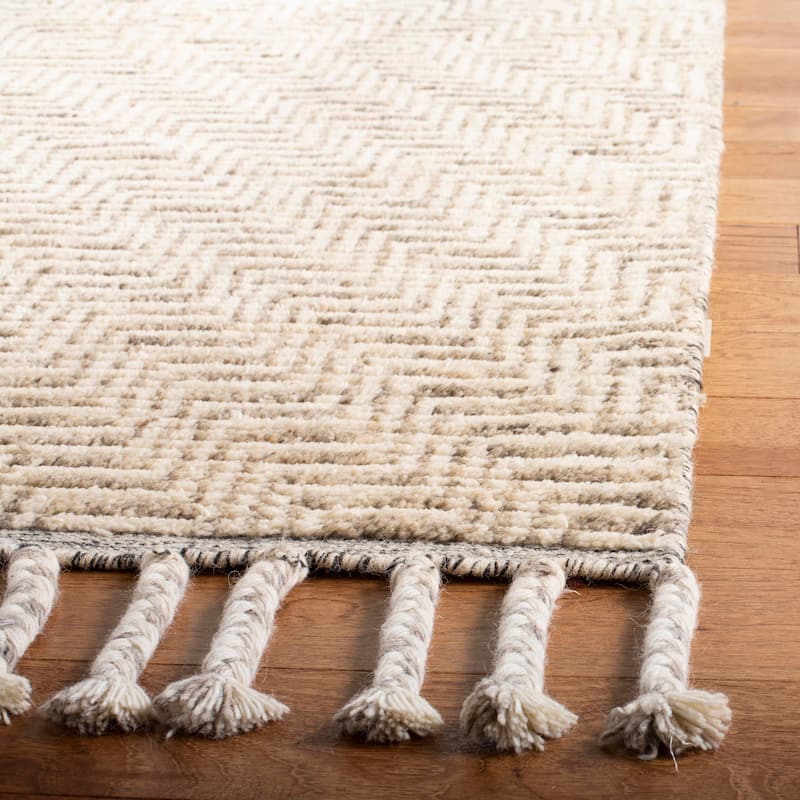 SAFAVIEH Hand-knotted Kenya Subka Southwestern Tribal Wool Rug