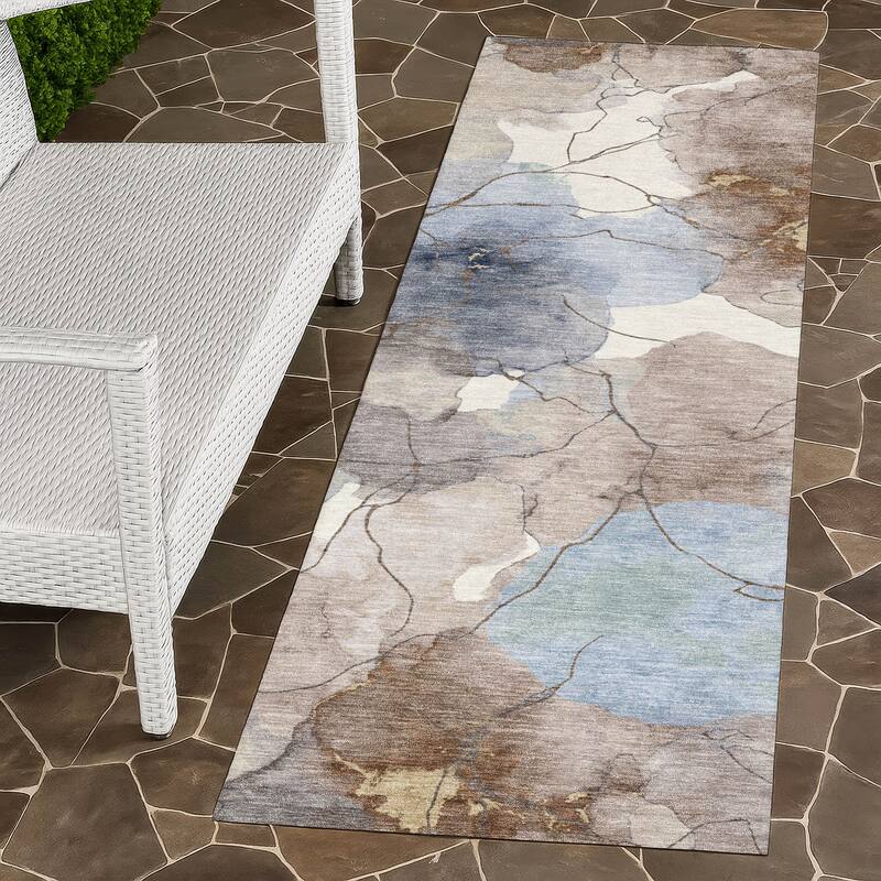 Machine Washable Indoor/ Outdoor Floral Mara Chantille Rug - Khaki - 2'3" x 7'6"
