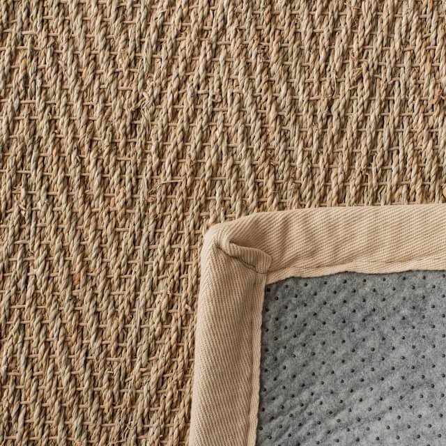 SAFAVIEH Natural Fiber Oceana Herringbone Seagrass Rug