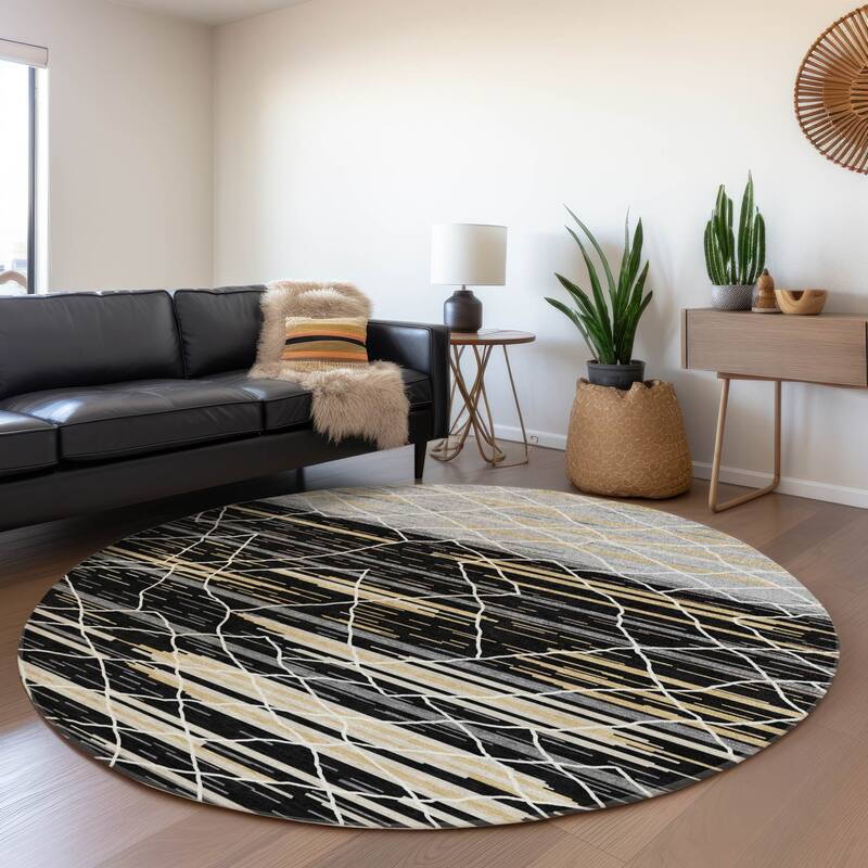 Machine Washable Indoor/ Outdoor Modern Global Chantille Rug - Black - 8' x 8'