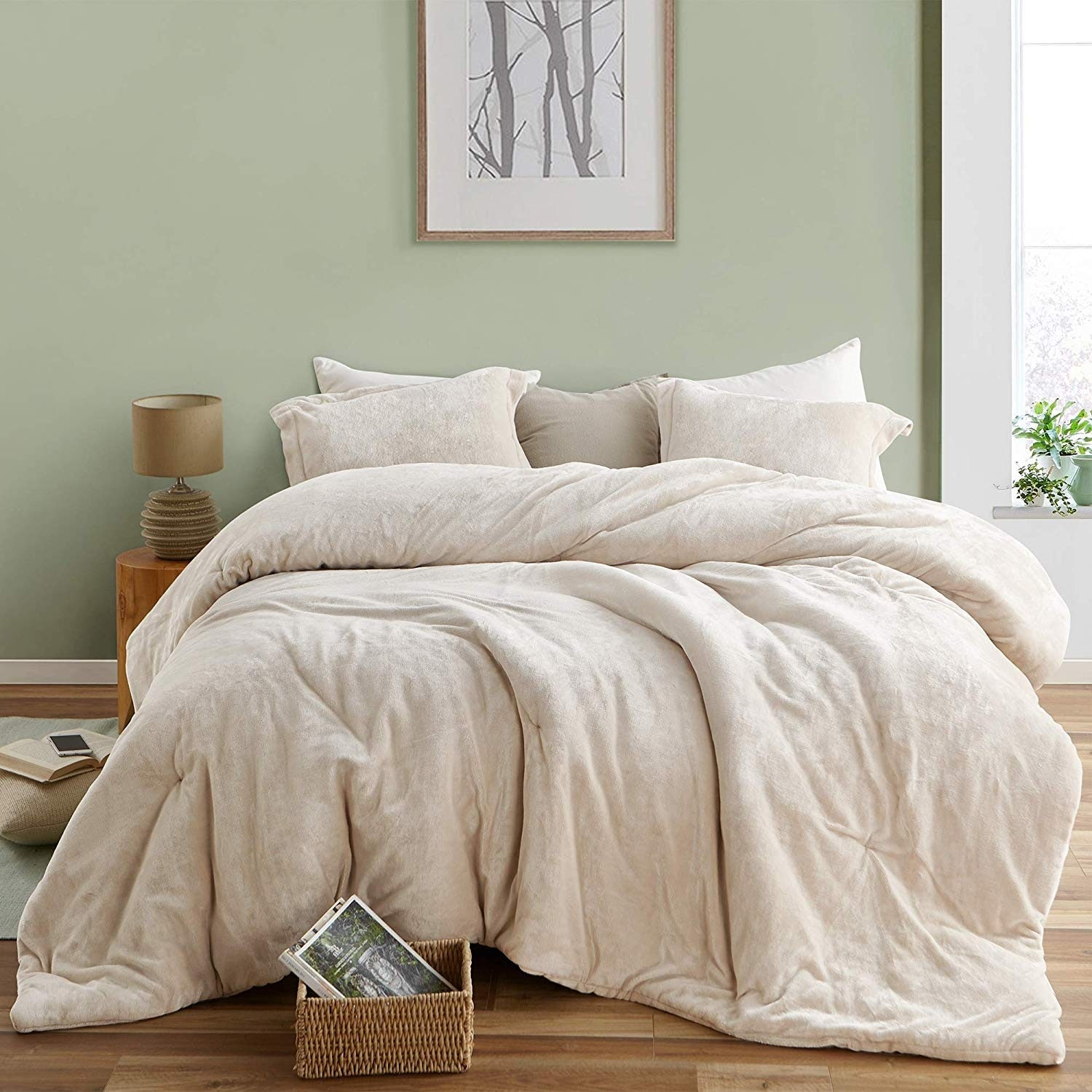 Coma Inducer® The Original Plush Almond Milk Oversized Comforter Set