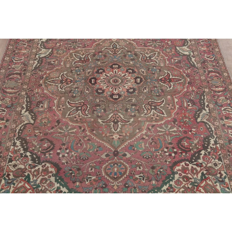 Pink Floral Bakhtiari Persian Vintage Rug Hand-Knotted Wool Carpet - 7'1"x 9'7"