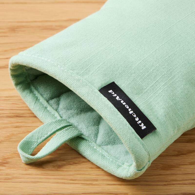 KITCHENAID Gourmet Series Gridlines Mini Oven Mitts 2-Pack Set, Heat Resistant up to 600°F, Soft Silicone Grip, Magnetic Cuff