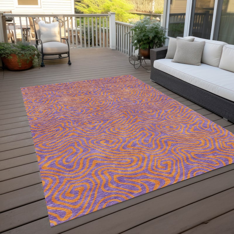 Machine Washable Indoor/ Outdoor Modern Trance Chantille Rug