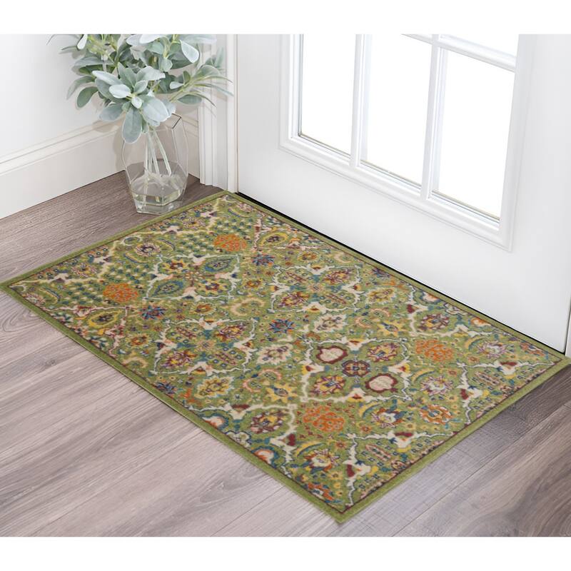 HomeRoots Floral Bohemian Rectangle Area Rug - 3' X 5'
