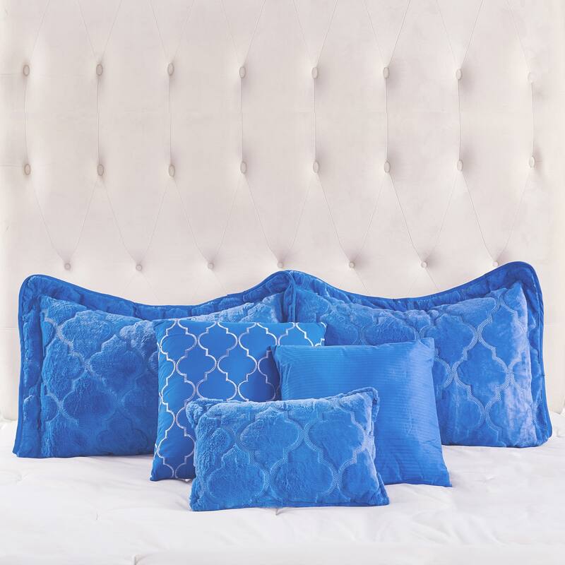 FauxFur Moroccan Design 7-piece Embroidered Quilt Set