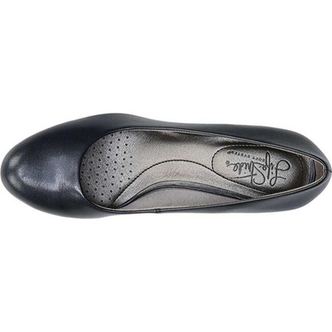 life stride navy shoes
