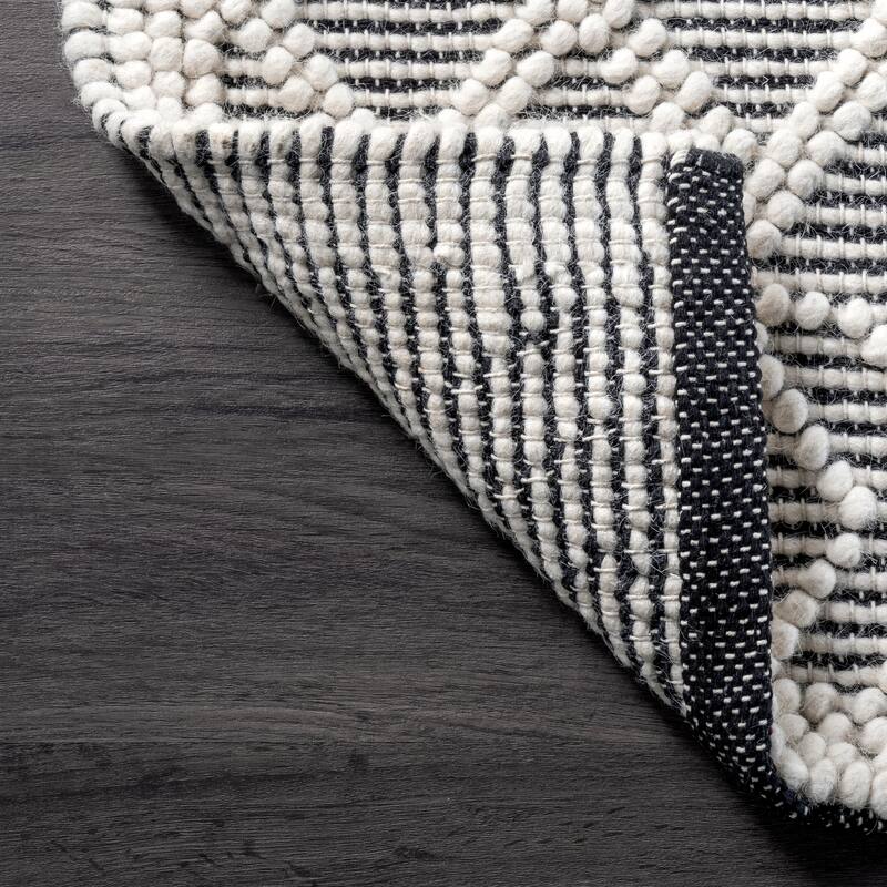 Nuloom Natti Contemporary Trellis Area Rug