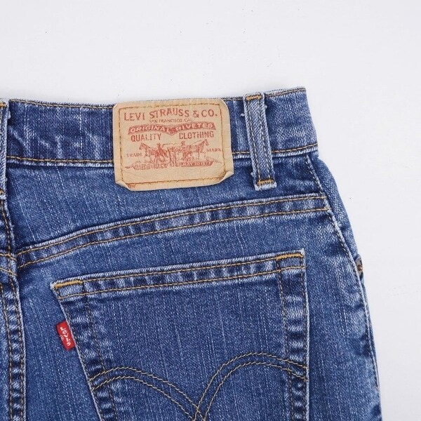 levi's classic relaxed tapered 550 womens