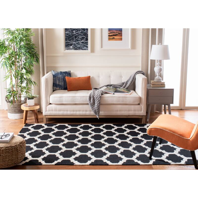 SAFAVIEH Handmade Flatweave Dhurries Bethan Modern Moroccan Wool Rug