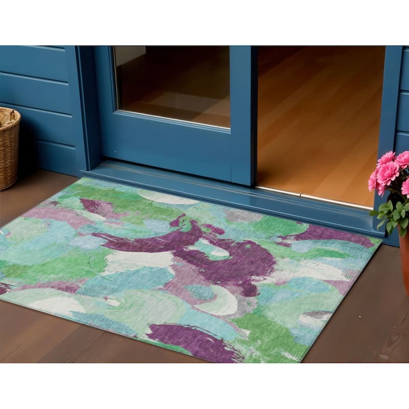 HomeRoots Abstract Transitional Rectangle Outdoor Rug - 3' x 5'