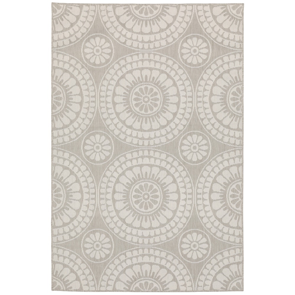 Vista Home Palmetto Floral Medallion Indoor/ Outdoor Area Rug