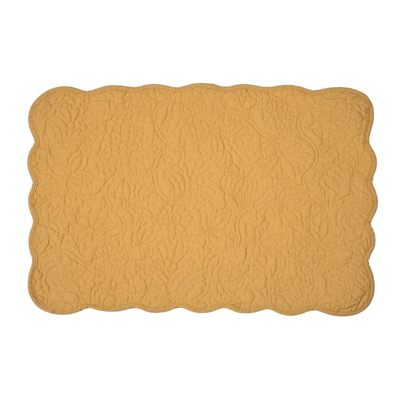 Christiana Honey Reversible Machine Washable Scallop Quilt Placemats Set of 6