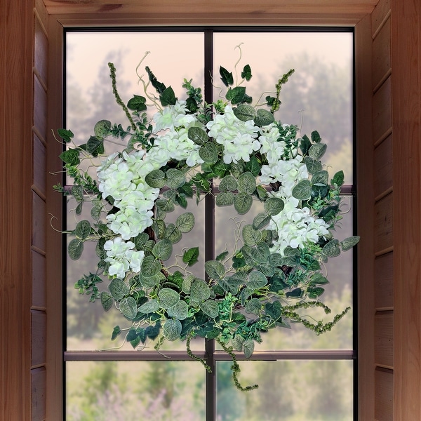 Hydrangea / Fittonia / Berry Wreath 24"