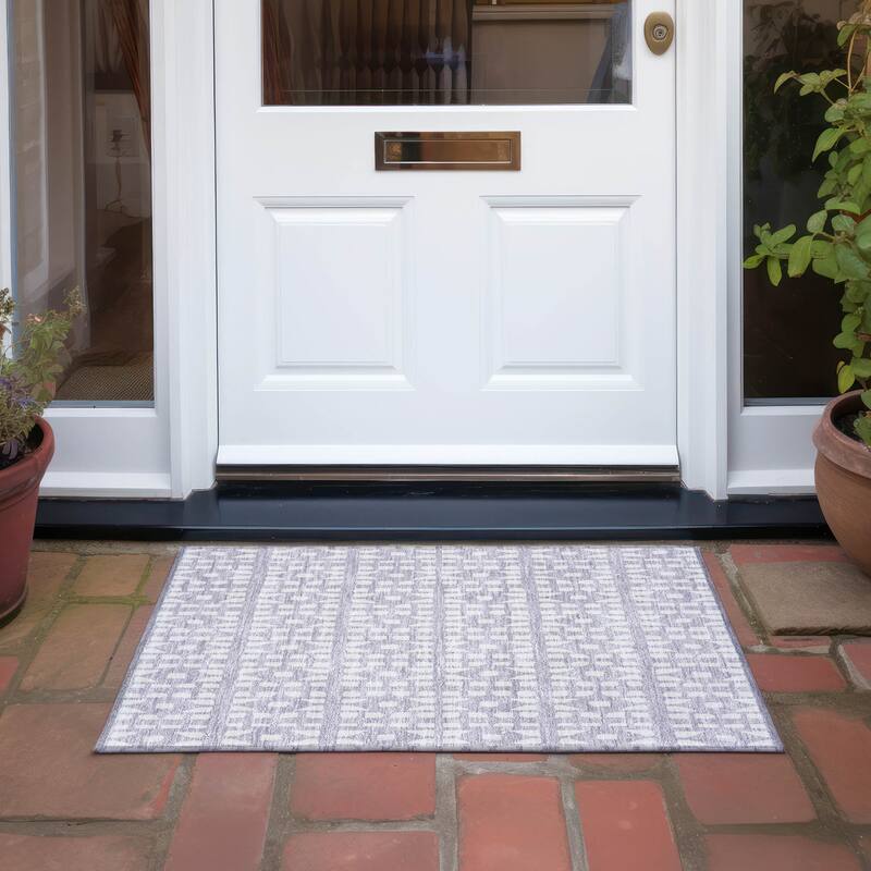 Machine Washable Indoor/ Outdoor Contemporary Imprints Chantille Rug - Lavender - 1'8" x 2'6"