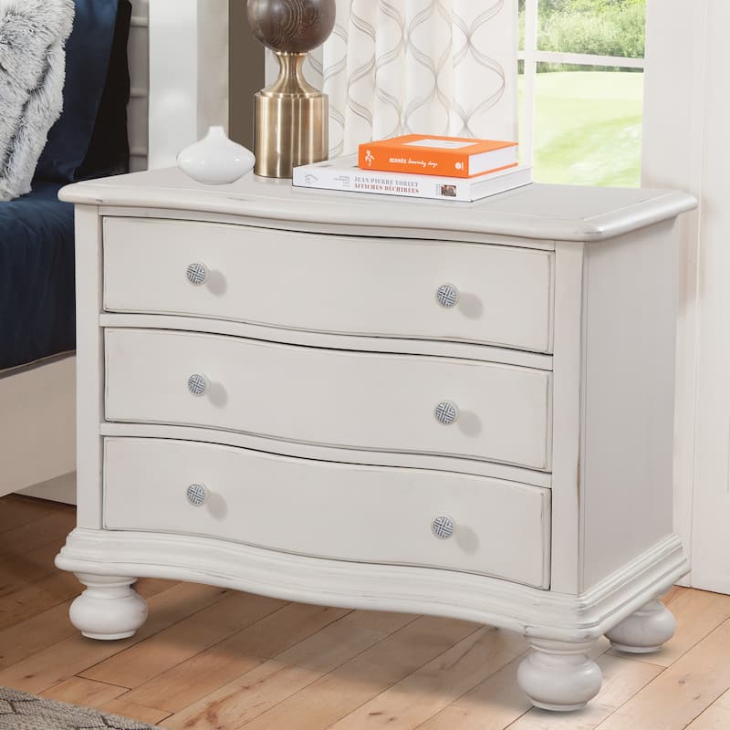 Roanoke 3-drawer Bachelor Chest - Distressed Dove White