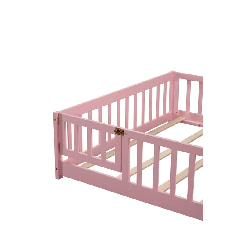 Full Size Floor Bed with Fence and Door
