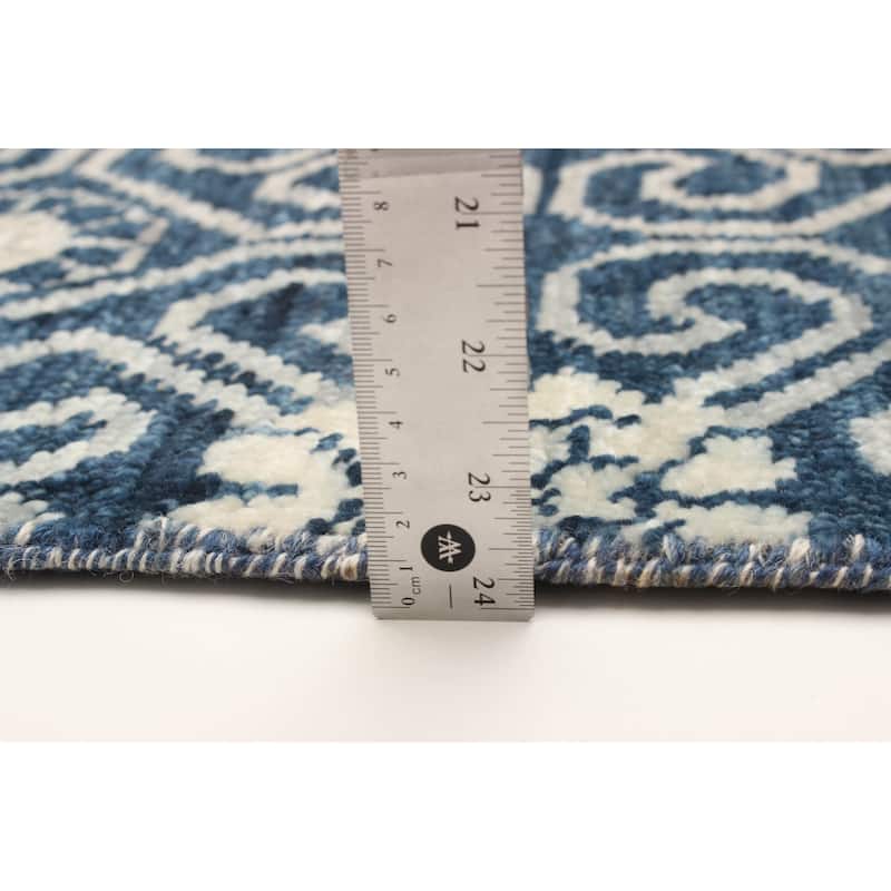ECARPETGALLERY Hand-knotted Mystique Dark Navy Wool Rug - 2'6 x 7'6
