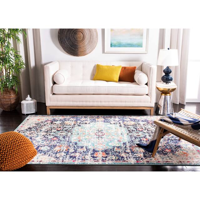 SAFAVIEH Madison Sabire Boho Medallion Distressed Rug