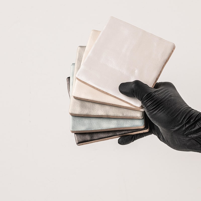 Ackland AKNPTRAV4X4S-CA Rava - 4" x 4" Solid Wall Tile - Satin Visual